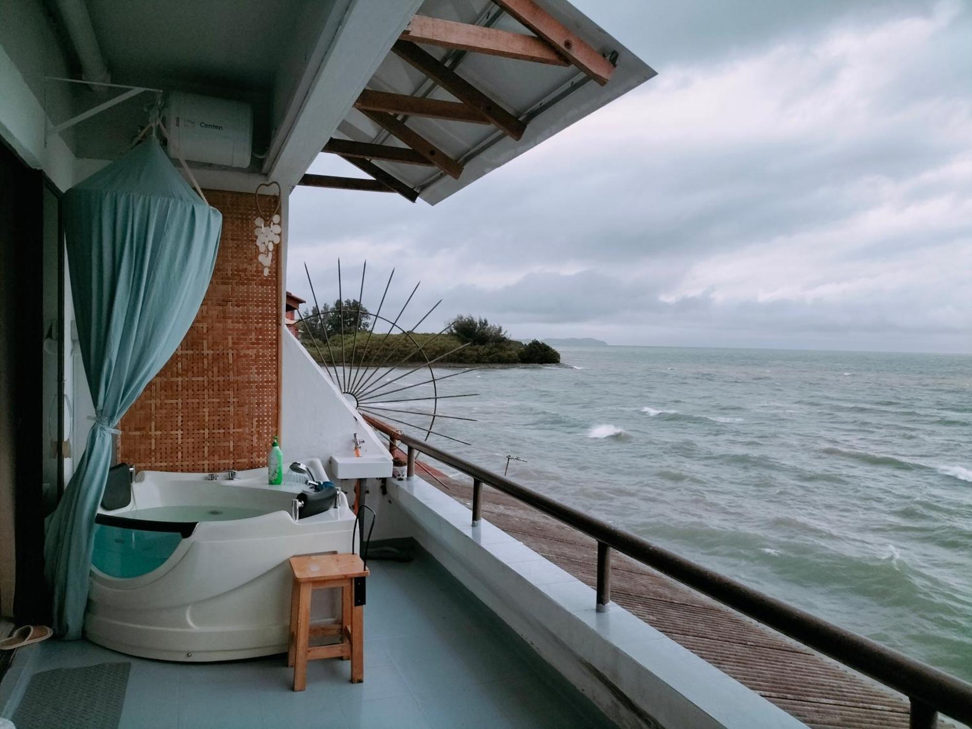 Seafront Sunsetspa Порт-Диксон Экстерьер фото